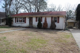 36 ELLIS DR, JACKSON, TN 38301 