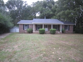 359 CEMETERY RD, MICHIE, TN 38357 