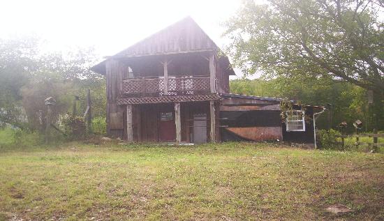 2582 Brock Hollow Road, Pikeville, TN 37367 