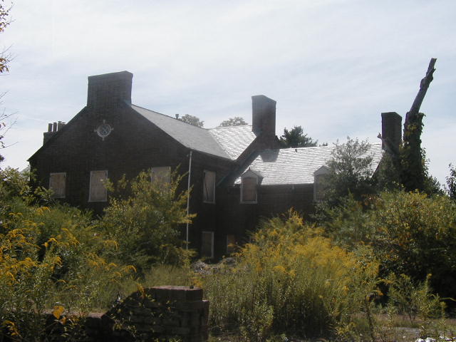 2520  MEMORIAL BLVD, SPRINGFIELD, TN 37172 