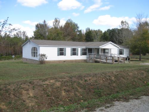 486 BALLARD RD, Lexington, TN 38351 