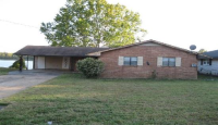 2001 West Holmes Road, Memphis, TN 38109 
