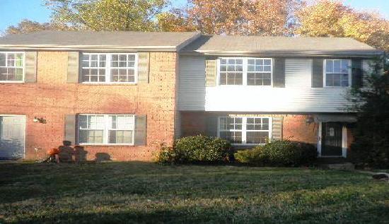 1116 Waggoner Court West, Nashville, TN 37214 