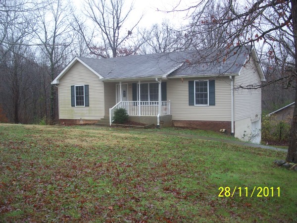 1051 Granada Rd, Ashland City, TN 37015 