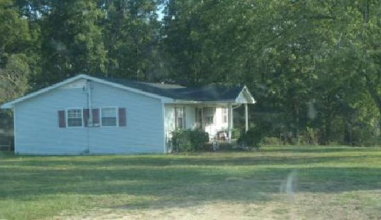 118 Self Rd, Lawrenceburg, TN 38464 