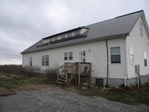 652 SILOAM CHURCH RD, Westmoreland, TN 37186 