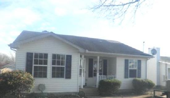 1826 Mars St, Lavergne, TN 37086 