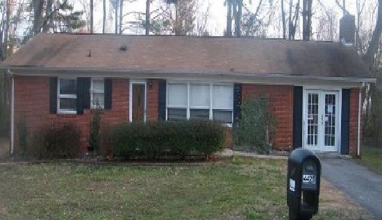 4428 Deerfield Rd, Knoxville, TN 37921 