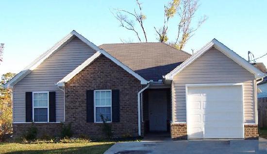 1209 Elisha Court, La Vergne, TN 37086 
