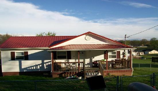 1075 West Vann Road, Greeneville, TN 37743 