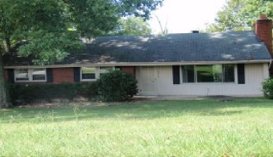 3946 Skyland Dr, Kingsport, TN 37664 