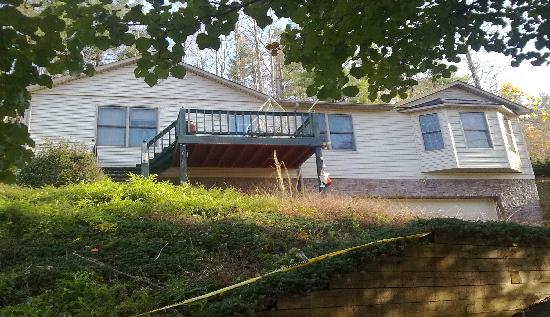 309 Hampton View Road, Hampton, TN 37658 