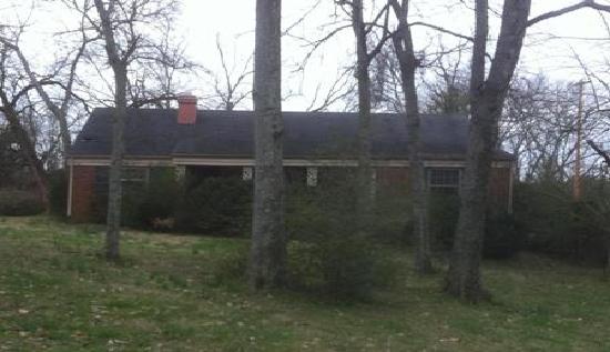 315 Shawnee Drive, Columbia, TN 38401 