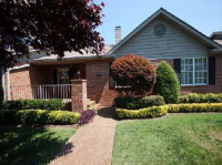 319 Autumn Chase Dr, Nashville, TN 37214 