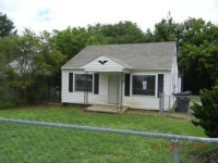 300 E Highland Dr, Columbia, TN 38401 