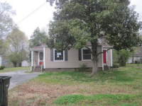 2709 Woodland Dr, Humboldt, TN 38343 