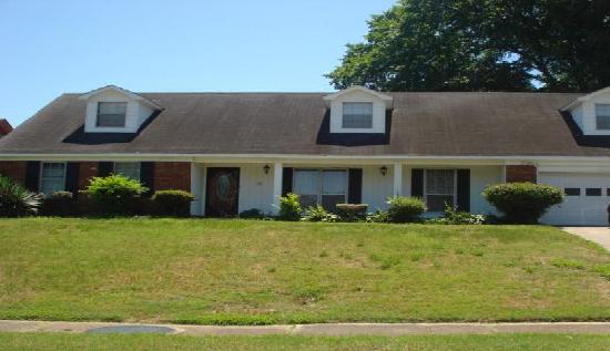2085 Oakvalley Road, Memphis, TN 38116 