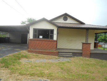 1141 Shipp St, Kingsport, TN 37660 