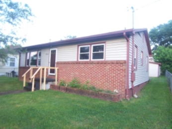 1714 E Fairview Ave, Johnson City, TN 37601 