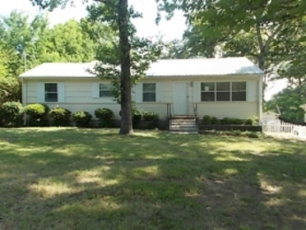 1415 Brenda Rd, Chattanooga, TN 37415 