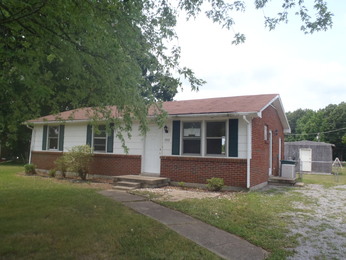 1512 Nichols Dr, Clarksville, TN 37042 