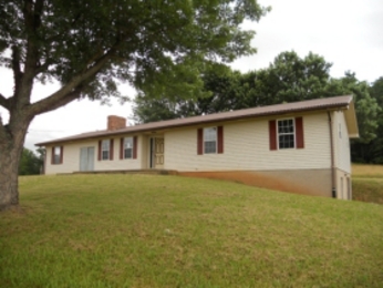 839 Old Knoxville Hwy, Greeneville, TN 37743 