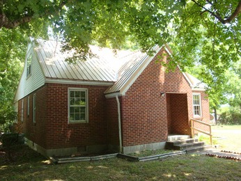 103 Barnwell Ave, Centerville, TN 37033 