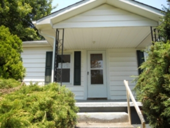 231 Wallace Ln, Bristol, TN 37620 