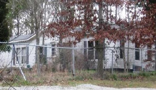 180 Shaddon Rd, Tellico Plains, TN 37385 