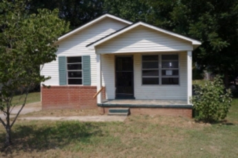 1229 Knapp Ave, Dyersburg, TN 38024 