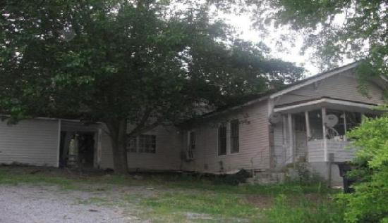 714 Anton Street, Athens, TN 37303 