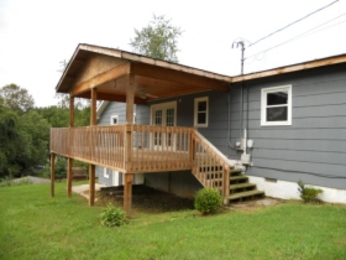 106 Little Ave, Elizabethton, TN 37643 