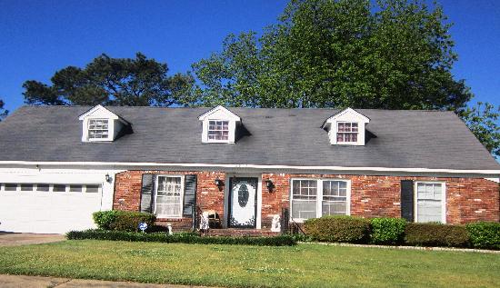 2993 Sky Way Drive, Memphis, TN 38127 