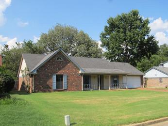 7130 Falls Hollow Cv, Memphis, TN 38125 