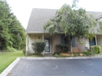 9028 Fountain Brook Ln, Knoxville, TN 37923 