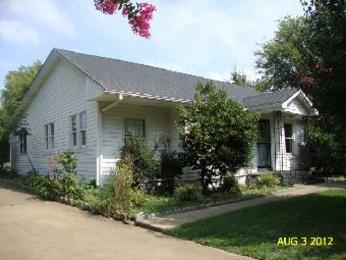 510 Tennessee St, Savannah, TN 38372 