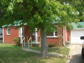 237 D St, Jackson, TN 38301 