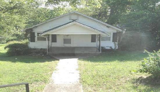 3221 Lincoln Ave, Nashville, TN 37218 