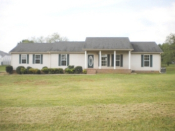 125 Monument Cir, Summertown, TN 38483 