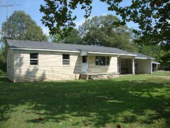 2735 Blue Goose Rd, Huron, TN 38345 