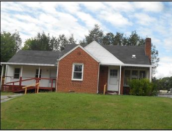 38 24th St, Bristol, TN 37620 