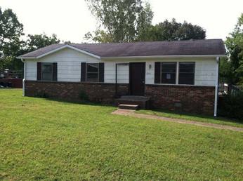 1302 Northcutt Driv, Shelbyville, TN 37160 