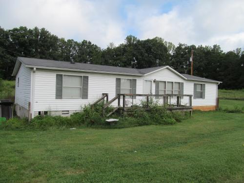 4272 HINES VALLEY RD, Lenoir City, TN 37771 