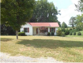 612 Bennett Rd, Sparta, TN 38583 