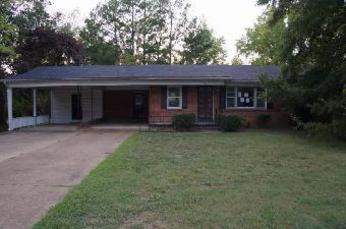 225 Manley St, Mc Kenzie, TN 38201 