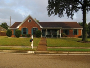 6616 Heatherwood Dr, Memphis, TN 38141 