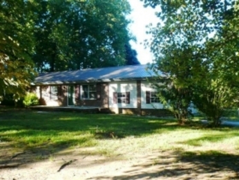 900 Bowling Alley Rd, Manchester, TN 37355 