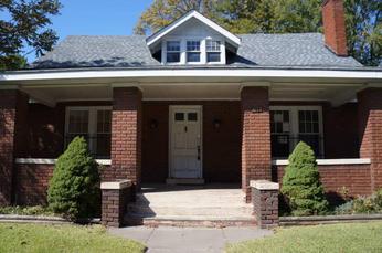 1075 N Highland Ave, Jackson, TN 38301 