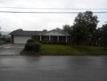 4614 Zirkle Dr, Knoxville, TN 37918 