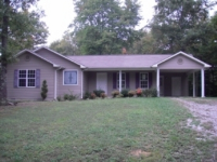 707 Jane Phillips Rd, Oneida, TN 37841 
